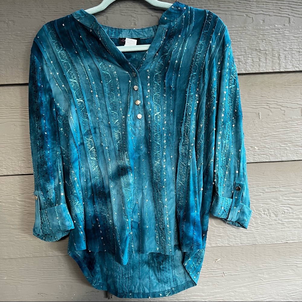 Cocomo Mid Button Down